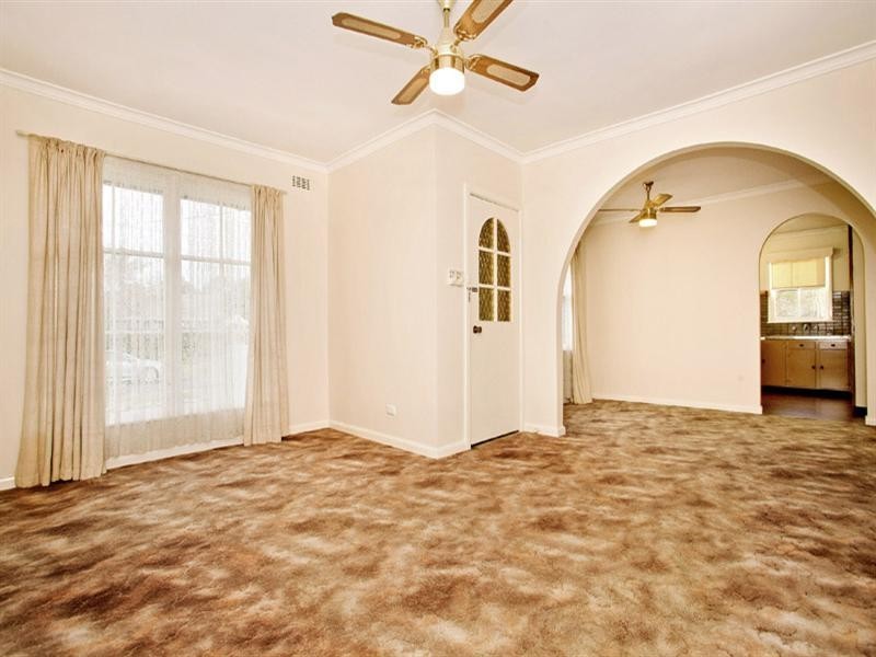 1 Tamlyn Street, East Geelong VIC 3219