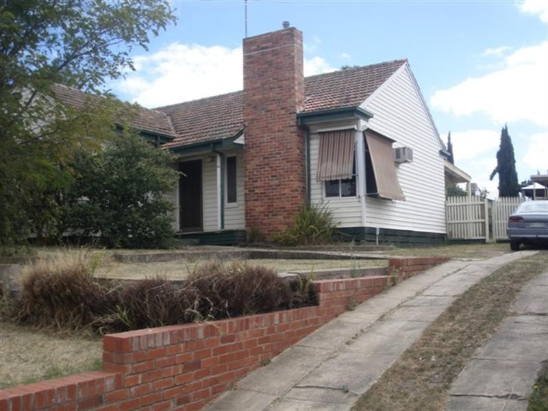 82 High Street, Belmont VIC 3216