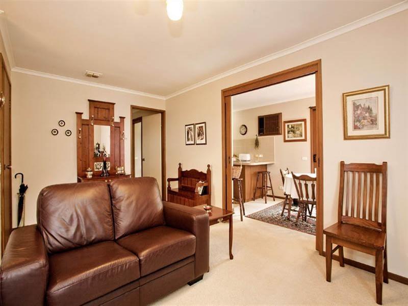 2/12 Walter Street, East Geelong VIC 3219