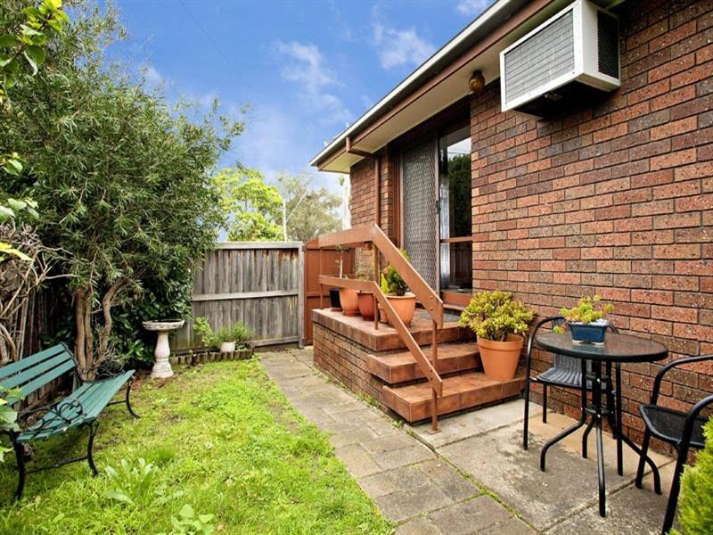 2/12 Walter Street, East Geelong VIC 3219