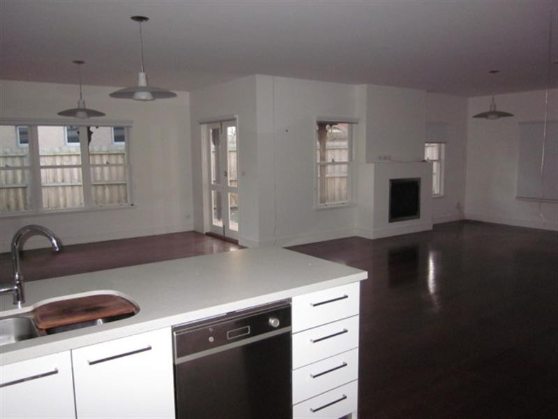 2 Agricultral Place, Geelong VIC 3220