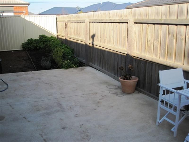 3/101 Marshalltown Road, Marshall VIC 3216