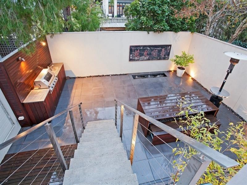 1/16 Laurel Bank Parade, Newtown VIC 3220