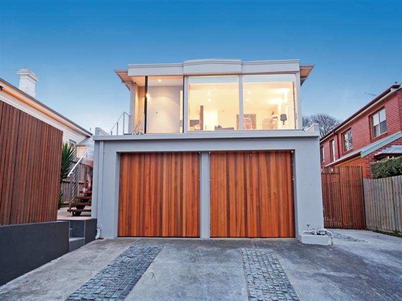 1/16 Laurel Bank Parade, Newtown VIC 3220