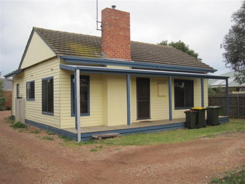 31 Barnfather Street, East Geelong VIC 3219