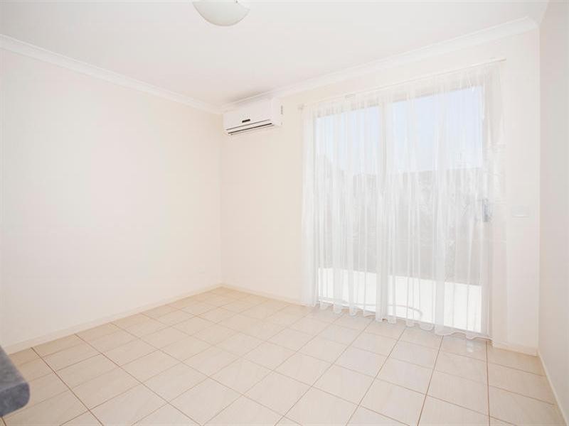 8/20 Trenton Parade, St Albans Park VIC 3219