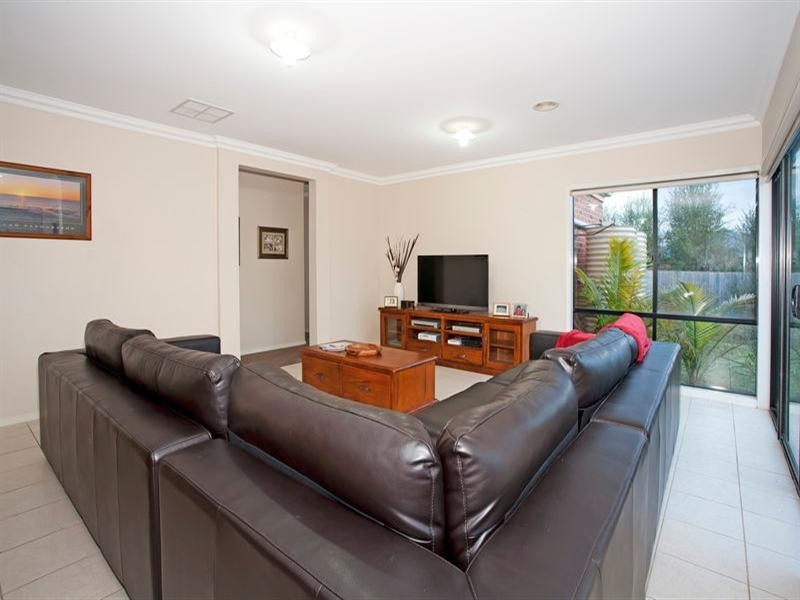 55 Willesden Drive, Waurn Ponds VIC 3216