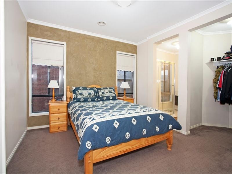 55 Willesden Drive, Waurn Ponds VIC 3216