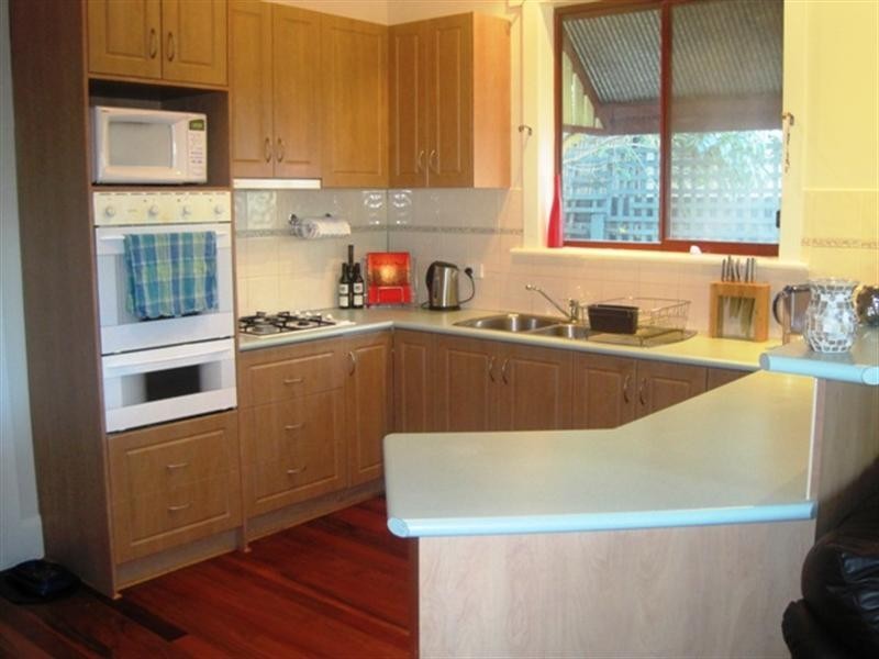 45 St Albans Road, East Geelong VIC 3219