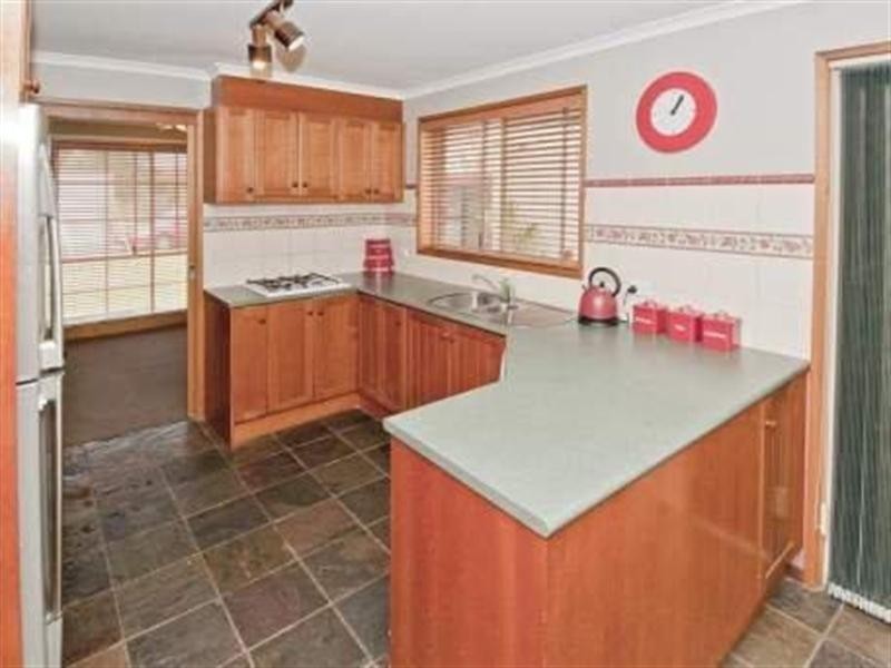 15 Corangamite Drive, Corio VIC 3214