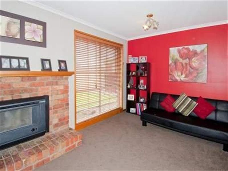 15 Corangamite Drive, Corio VIC 3214