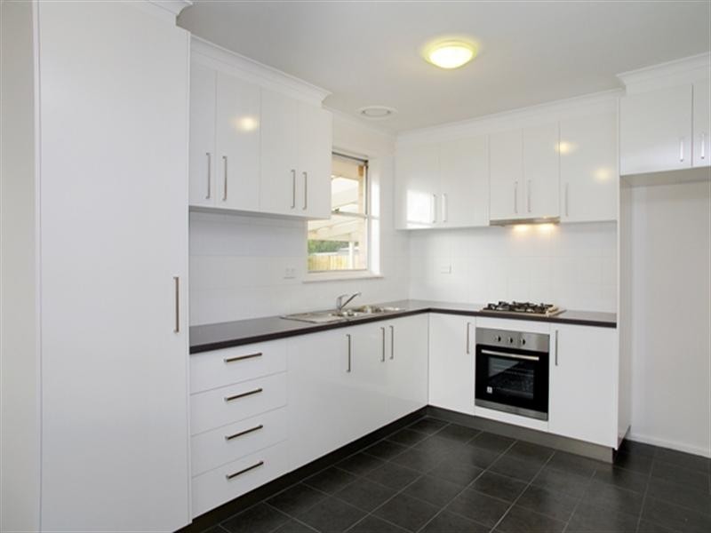 2 Kosciusko Crescent, Corio VIC 3214