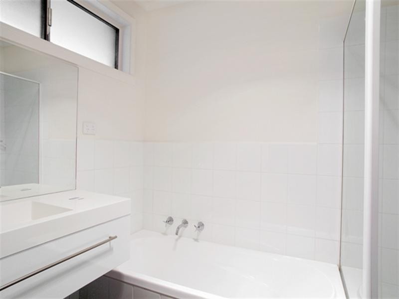 2 Kosciusko Crescent, Corio VIC 3214