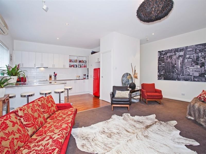 2/209 Melbourne Road, Geelong VIC 3220