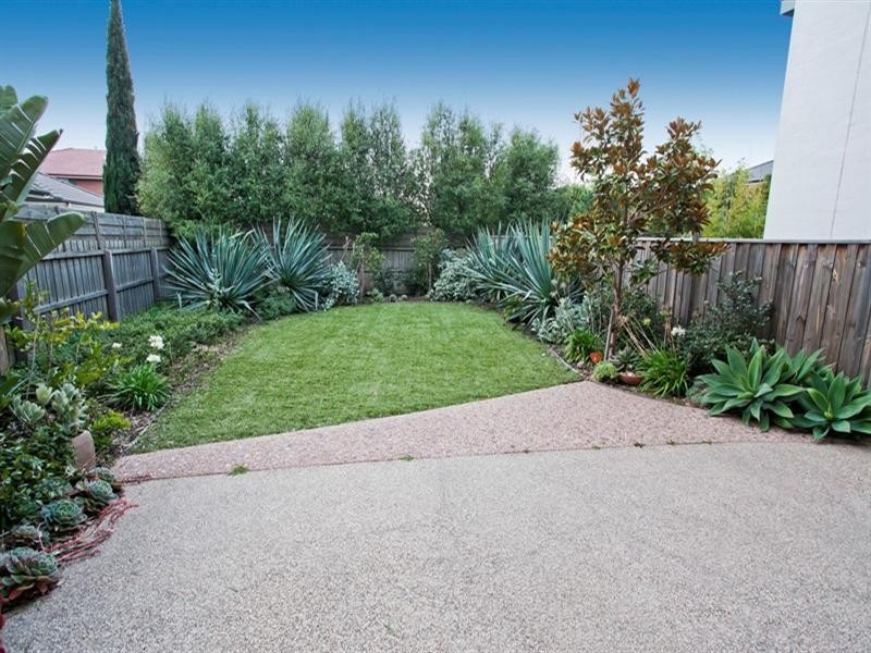 2/209 Melbourne Road, Geelong VIC 3220