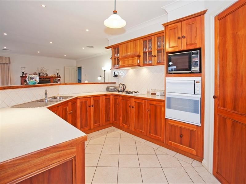 79 Augustine Drive, Highton VIC 3216