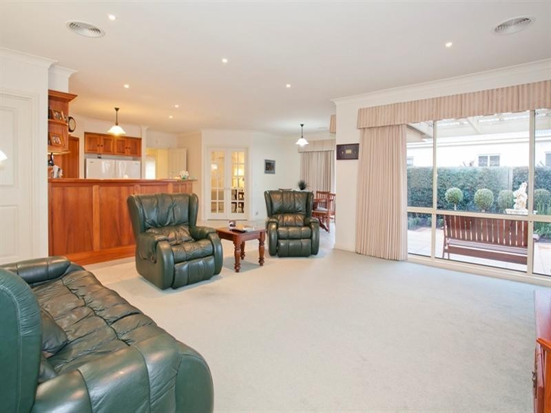 79 Augustine Drive, Highton VIC 3216