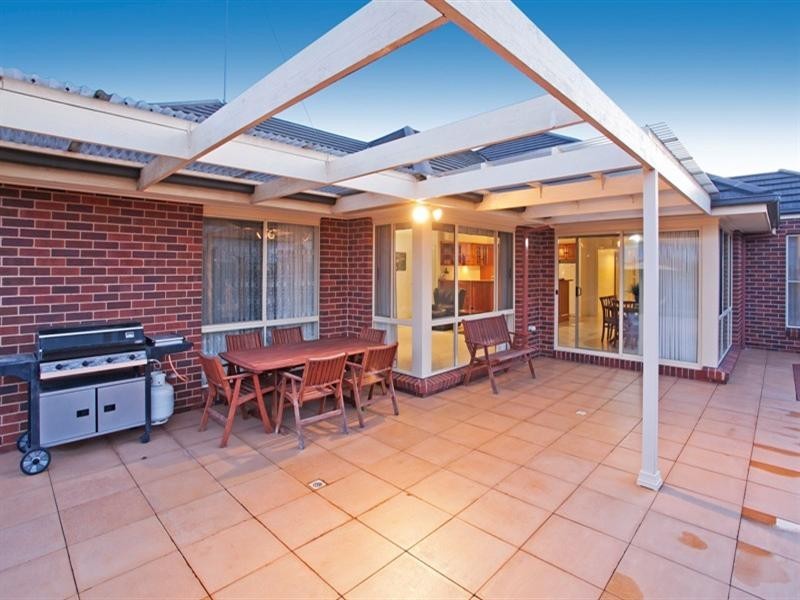 79 Augustine Drive, Highton VIC 3216