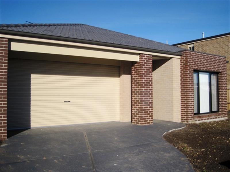 27 Benita Place, Leopold VIC 3224