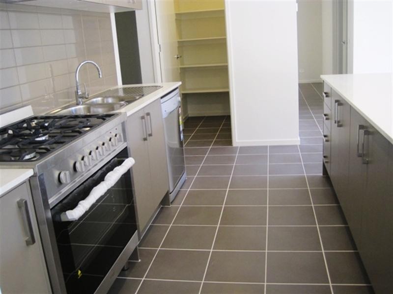 27 Benita Place, Leopold VIC 3224