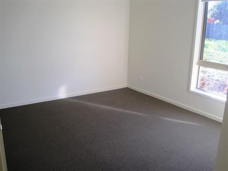 5 Tracken Terrace, Grovedale VIC 3216