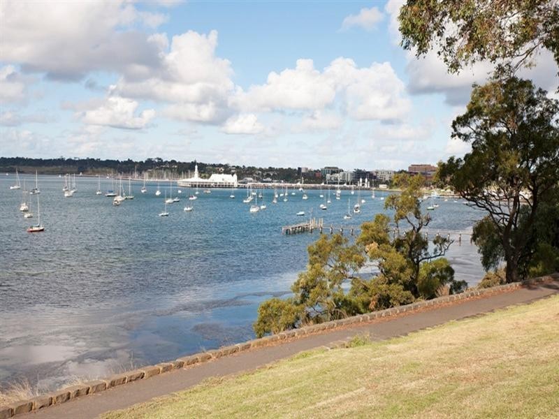 17 Reserve Road, Grovedale VIC 3216