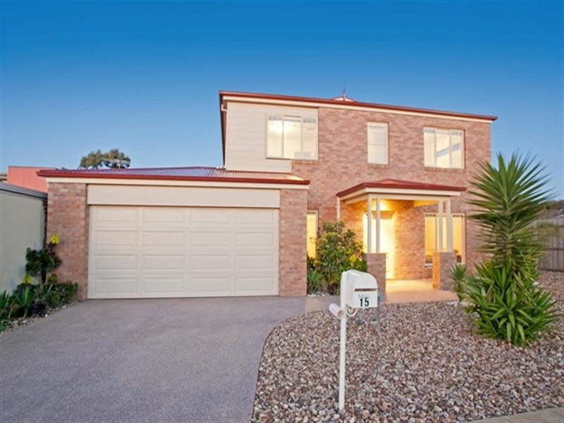 15 Mainsail Drive, St Leonards VIC 3223