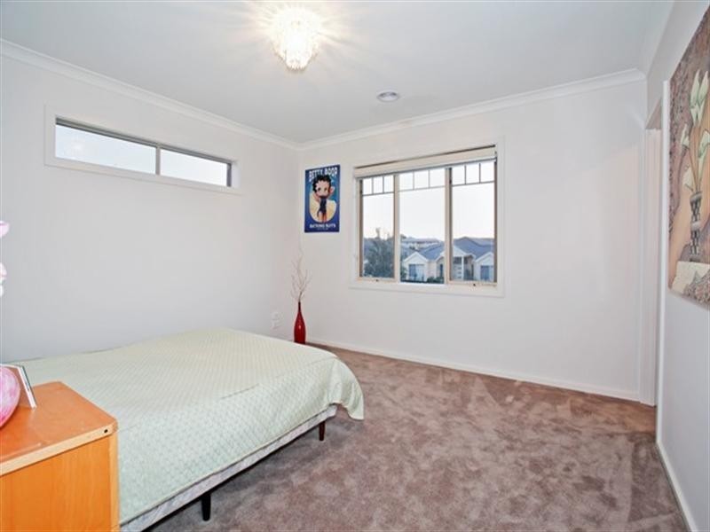 15 Mainsail Drive, St Leonards VIC 3223