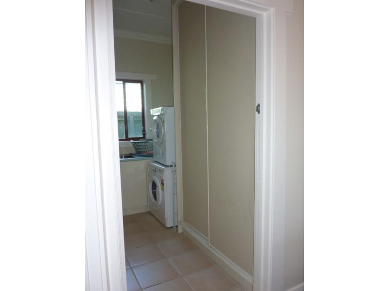 45 St Albans Road, East Geelong VIC 3219