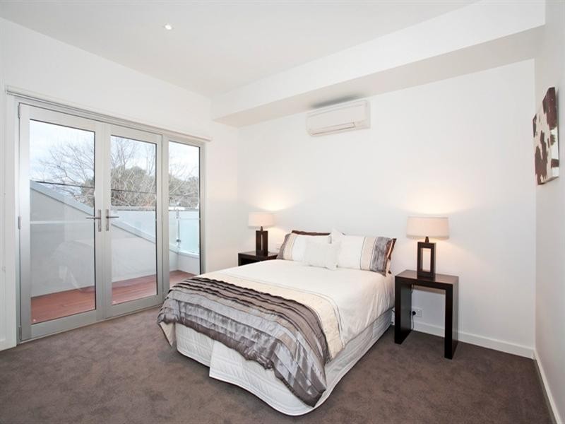 1/16 Nicholas Street, Newtown VIC 3220