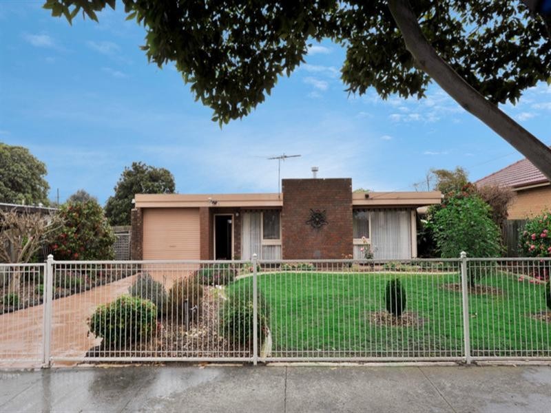 18 Anzac Avenue, Leopold VIC 3224