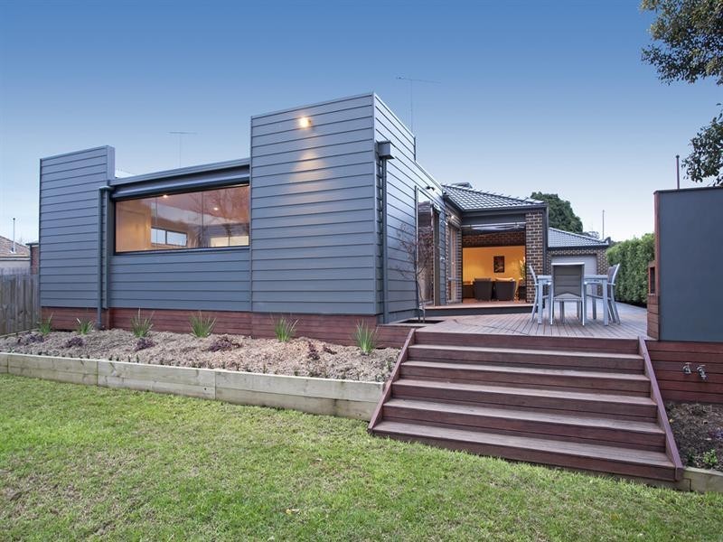 3 Fairmont Road, Newtown VIC 3220