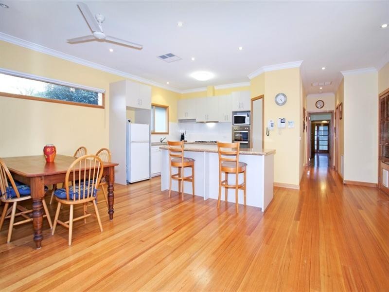 19 Percy Street, Newtown VIC 3220