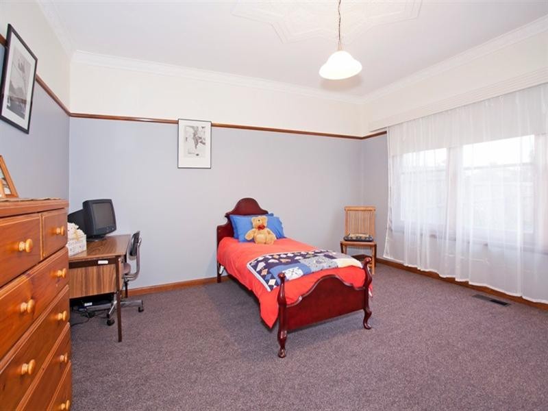 19 Percy Street, Newtown VIC 3220