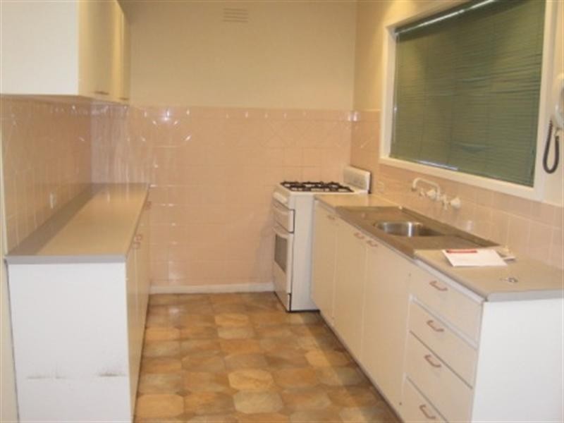 9 Sputnik Court, Whittington VIC 3219