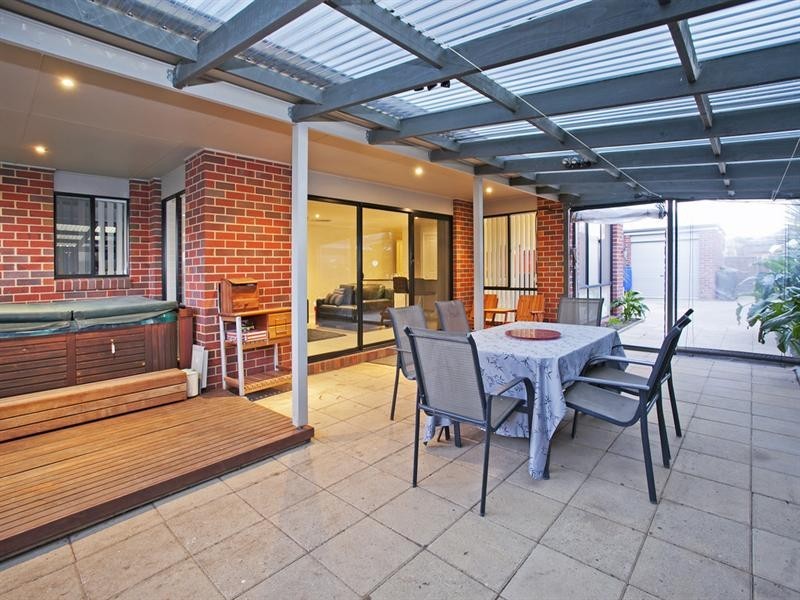 22 Alan Street, Grovedale VIC 3216