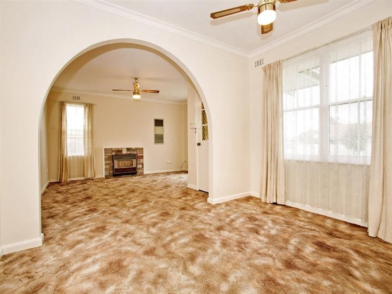 1 Tamlyn Street, East Geelong VIC 3219