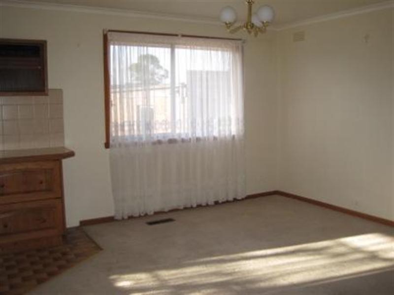 102 Ernest Street, Bell Post Hill VIC 3215