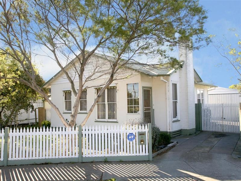 42 Robin Avenue, Norlane VIC 3214