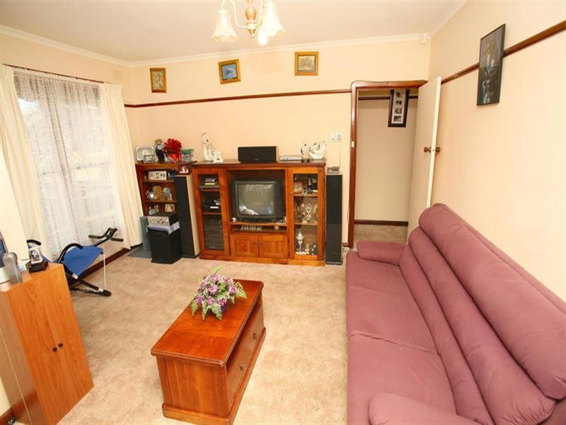 42 Robin Avenue, Norlane VIC 3214