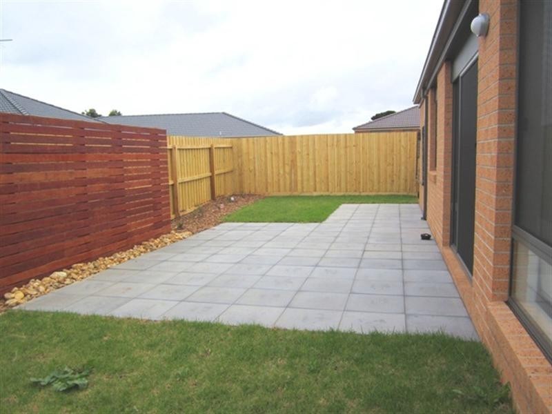 5 Markham Drive, Ocean Grove VIC 3226