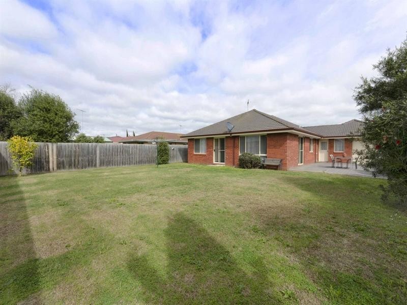 26 Param Street, Grovedale VIC 3216