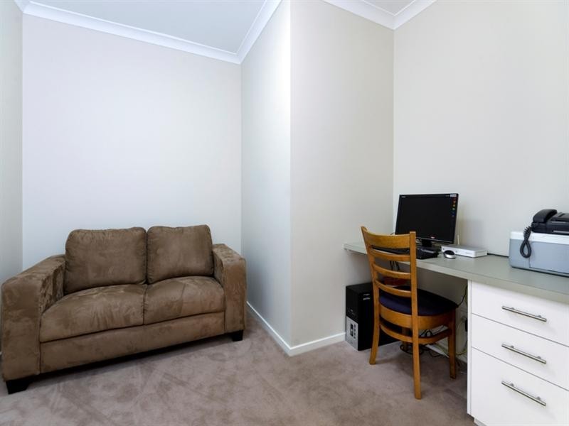 3 Burberry Court, Highton VIC 3216