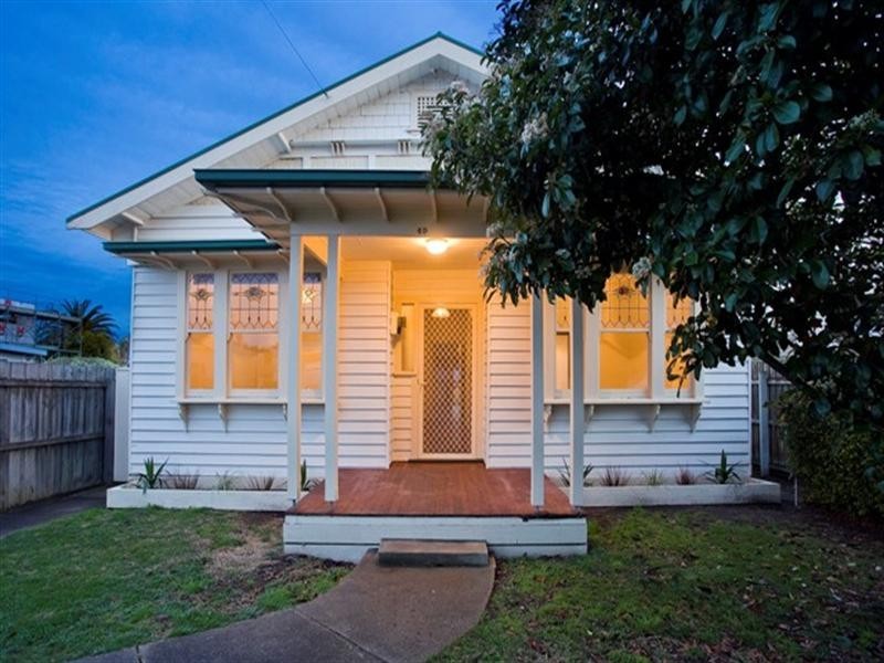 49 Bond Street, Newtown VIC 3220