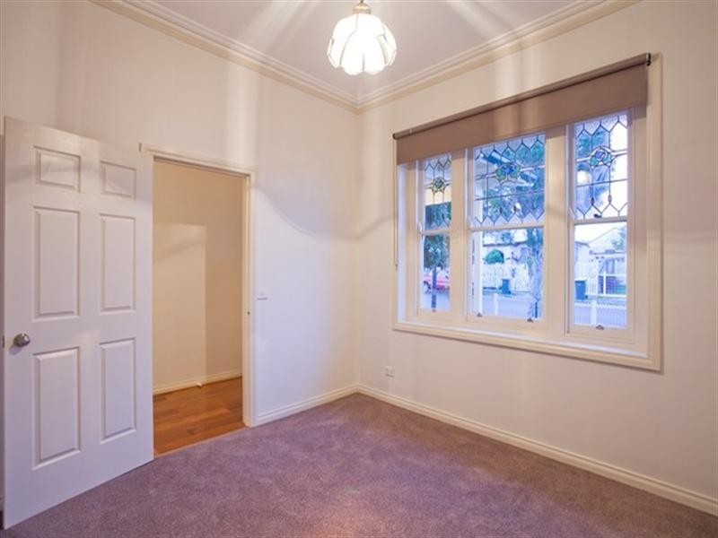 49 Bond Street, Newtown VIC 3220
