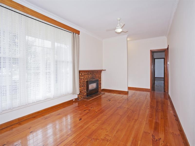 4 Herbert Court, Newcomb VIC 3219