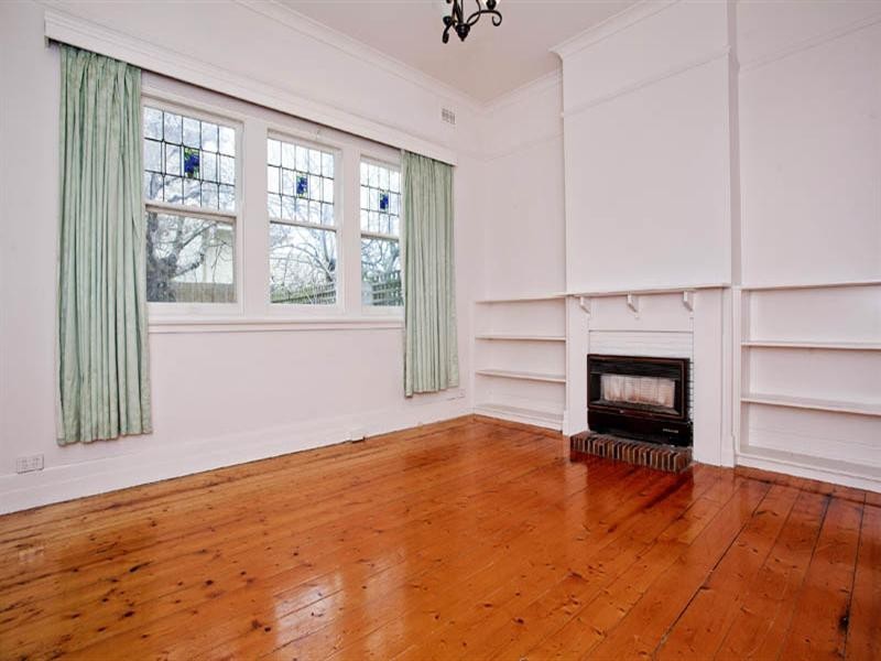 49 The Esplanade, Geelong VIC 3220