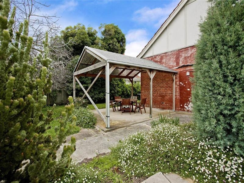 49 The Esplanade, Geelong VIC 3220