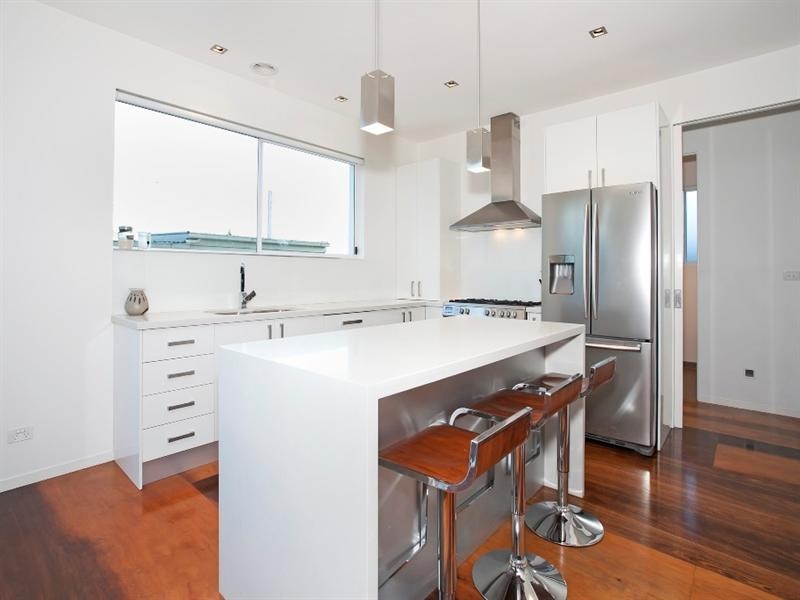 55 cairns Avenue, Newtown VIC 3220