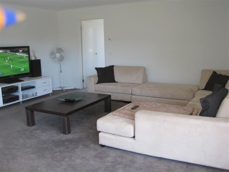 6 Michael Court, Grovedale VIC 3216